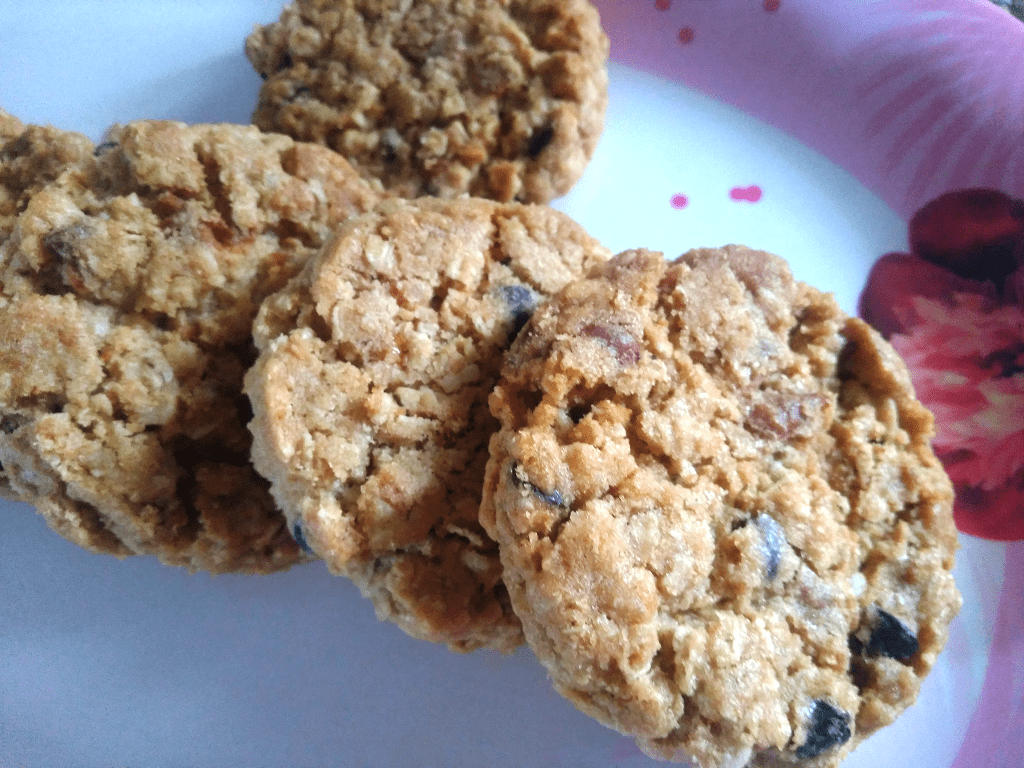 How to Make Easy Breakfast Oatmeal Cookies Recipe