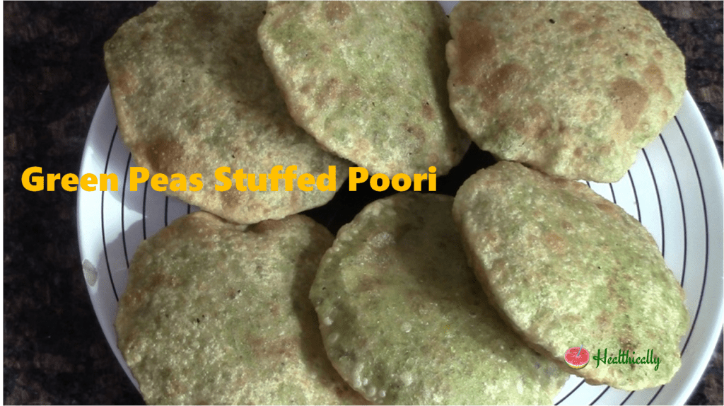 Hare matar ki poori / Green peas stuffed masala poori