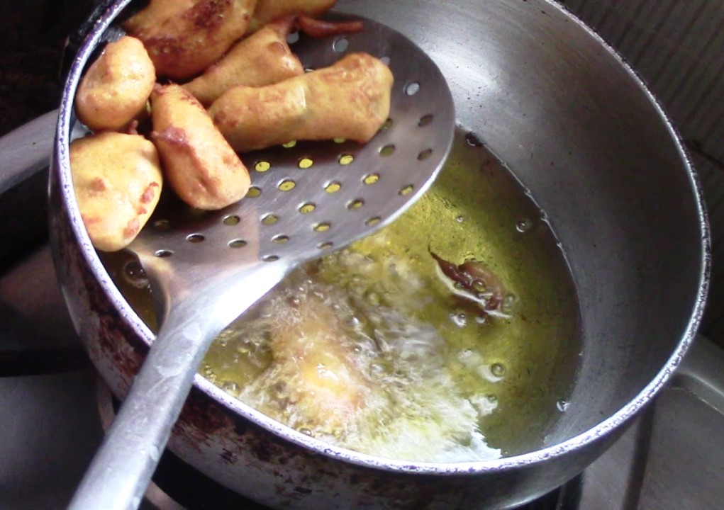 Dry Arbi Manchurian Without Cornflour /Arbi Mancuhrian Recipe