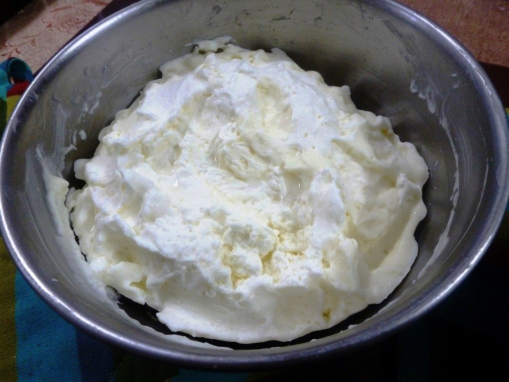 How To Make Fresh Butter And Paneer From Malai