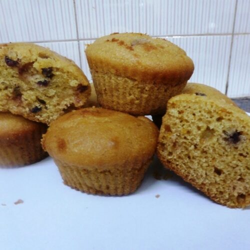 whole wheat orange cranberry muffins