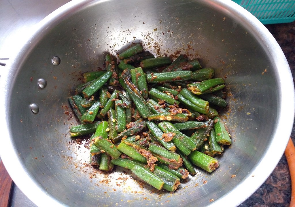 bharwa bhindi ki sabji