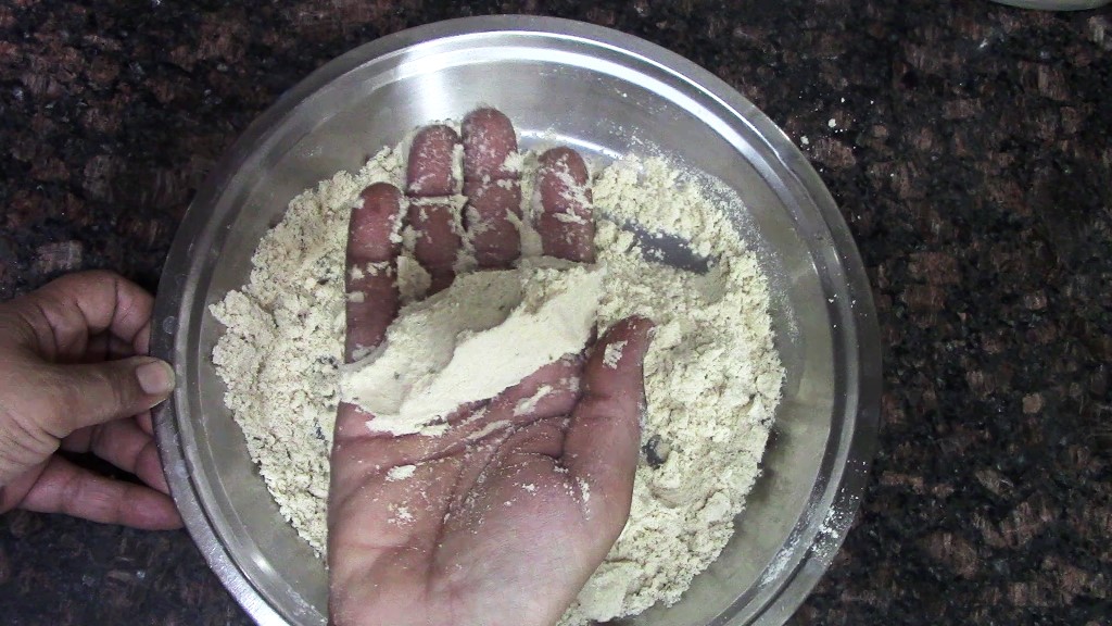 Atta Sooji Papdi | How to Make Papdi For Chaats