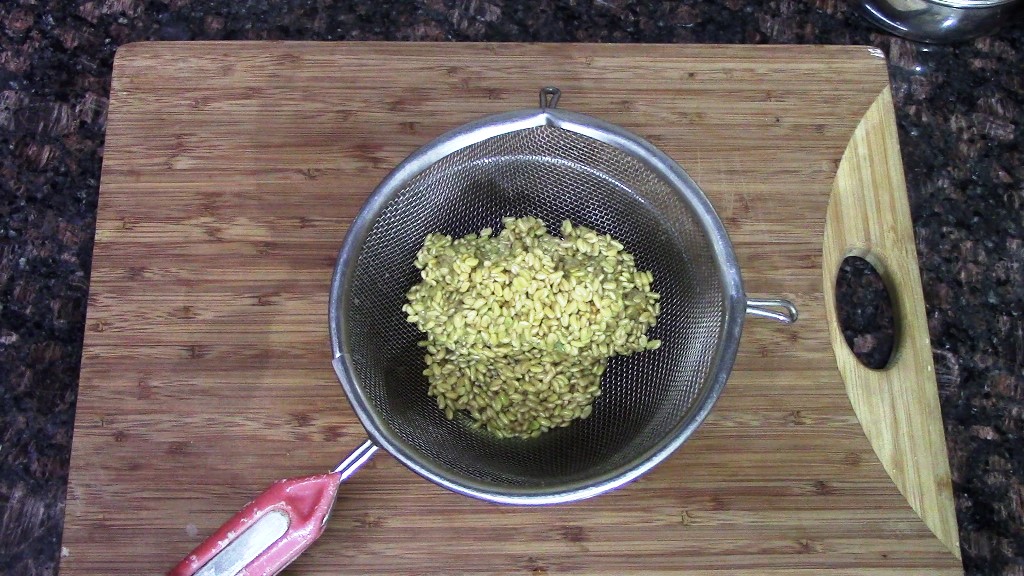 fenugreek seeds sprouts