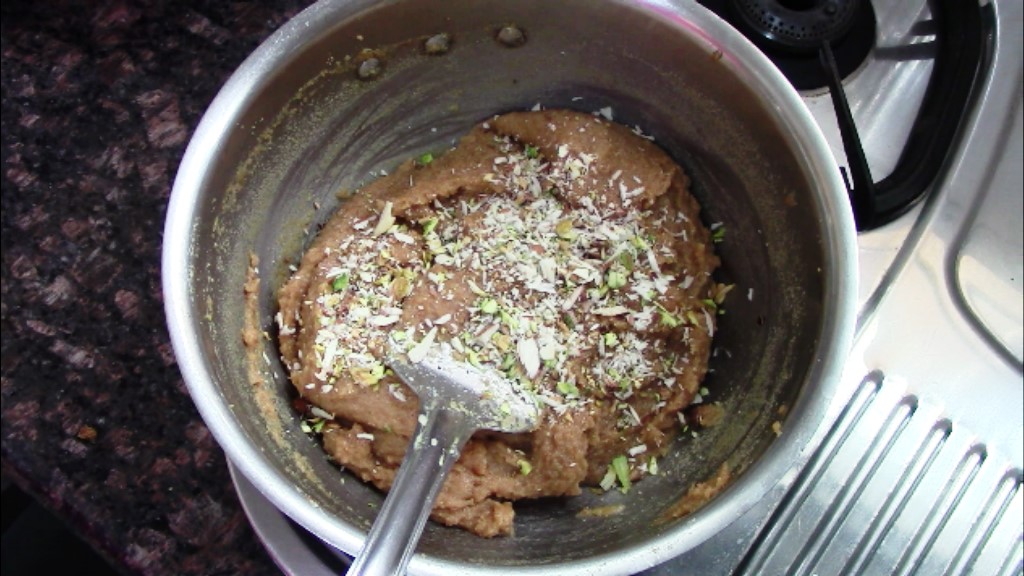 besan halwa recipe