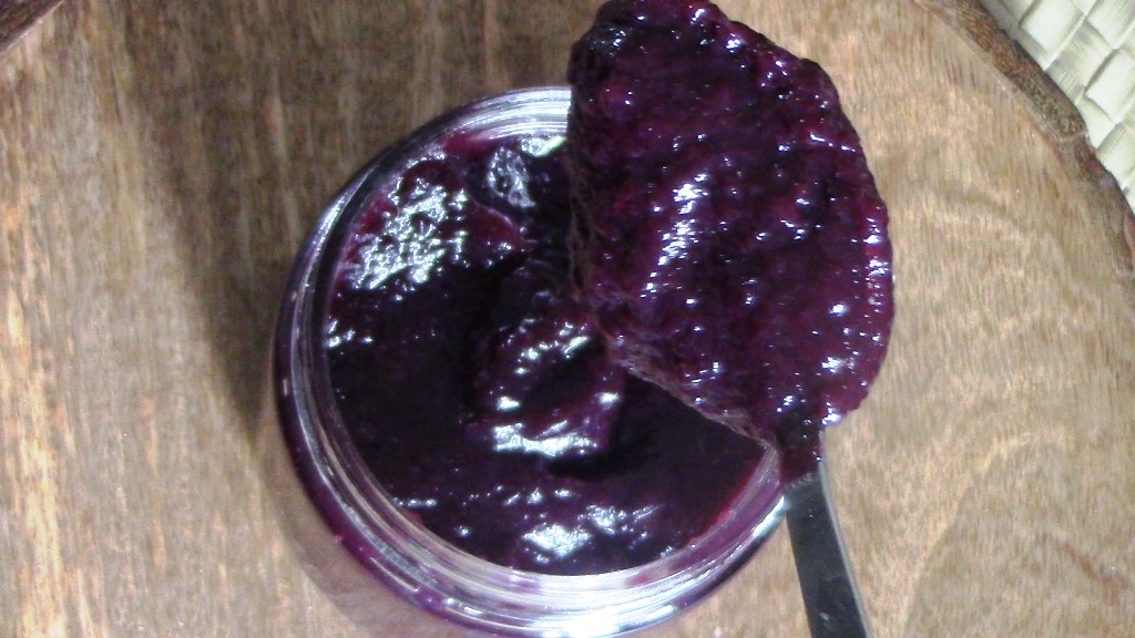 Easy 2 Ingredient Black Grapes Jam Recipe