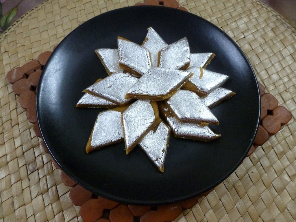 Delicious Besan Katli Recipe: A Sweet Delight For Festive Time
