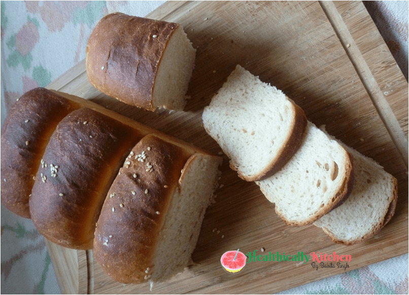 Fluffy Whole Wheat Japanese Milk Bread Recipe(with Tangzhong)