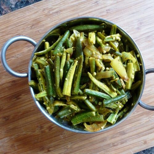 Bhindi do pyaza